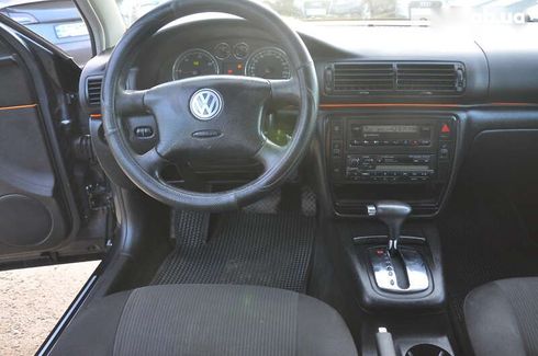 Volkswagen Passat 2003 - фото 19