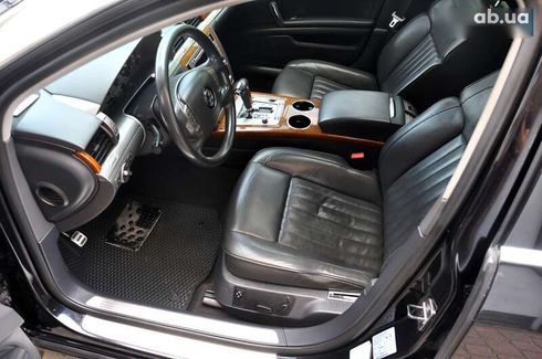 Volkswagen Phaeton 2013 - фото 19