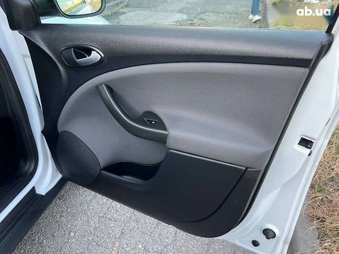 SEAT Altea 2013 - фото 16