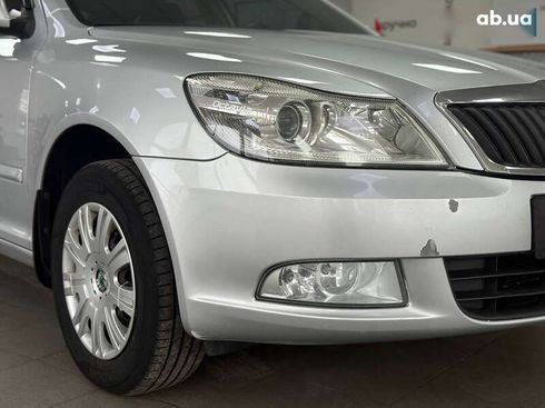 Skoda Octavia 2011 - фото 3