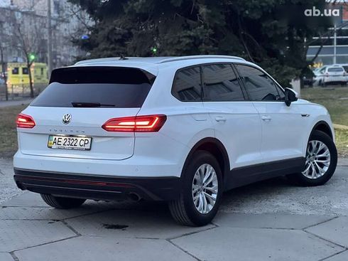 Volkswagen Touareg 2020 - фото 4