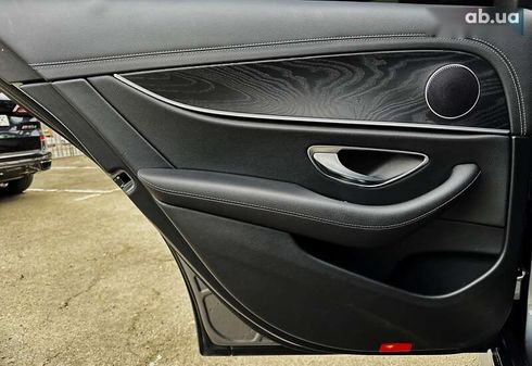 Mercedes-Benz E-Класс 2020 - фото 23