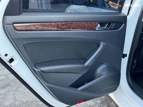 Volkswagen Passat 2013 белый - фото 16