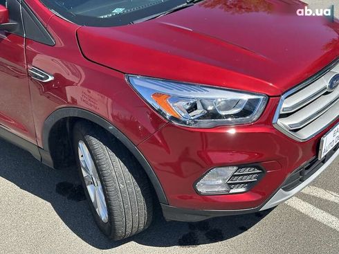 Ford Escape 2018 - фото 12