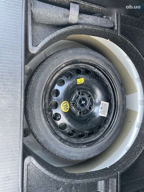 Opel Astra 2011 - фото 29