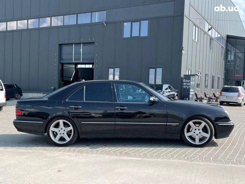 Mercedes-Benz E-Класс 2001 черный - фото 10