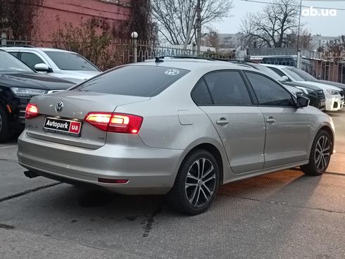 Volkswagen Jetta 2014 бежевый - фото 8
