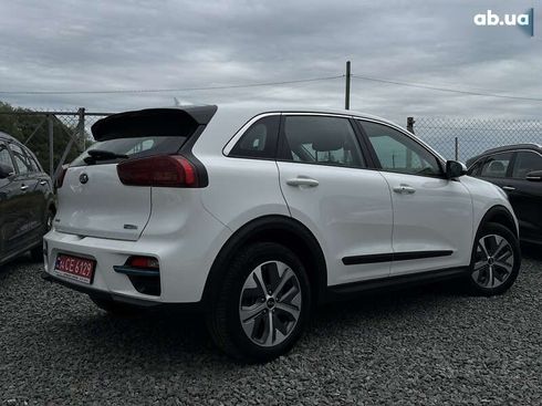 Kia Niro 2021 - фото 26