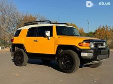 Продаж вживаних Toyota FJ Cruiser в Києві - купити на Автобазарі