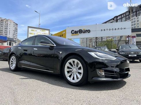Tesla Model S 2019 - фото 13