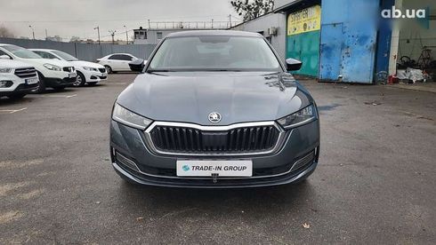 Skoda Octavia 2021 - фото 15