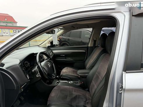Mitsubishi Outlander 2014 - фото 3