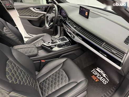 Audi Q7 2018 - фото 30