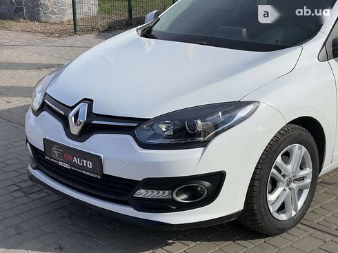 Renault Megane 2015 - фото 13