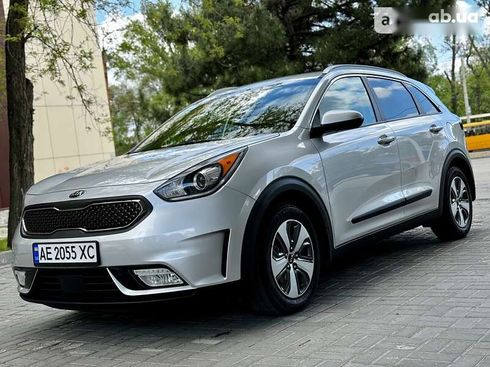 Kia Niro 2018 - фото 2