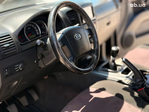 Kia Sorento 2008 черный - фото 28