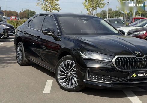 Skoda Superb 2025 - фото 2