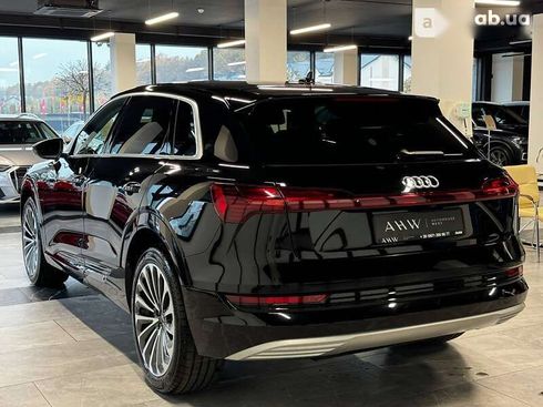 Audi E-Tron 2021 - фото 16