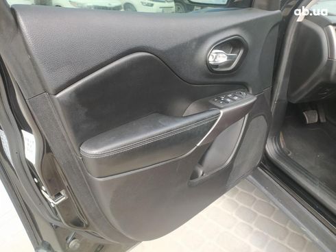 Jeep Cherokee 2021 черный - фото 11