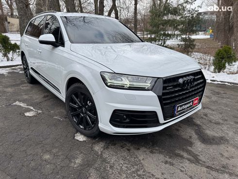 Audi Q7 2017 белый - фото 3