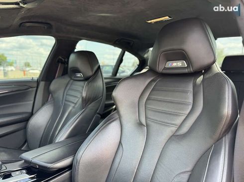 BMW M5 2019 - фото 16