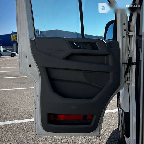 Volkswagen Crafter 2019 - фото 19