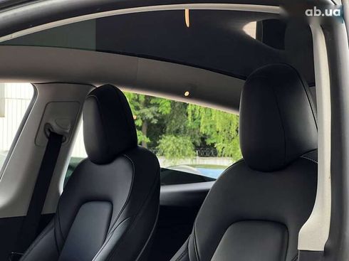 Tesla Model Y 2022 - фото 14