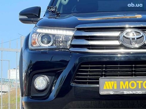 Toyota Hilux 2017 - фото 8