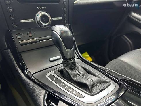 Ford Edge 2016 - фото 18