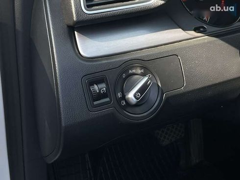 Volkswagen Passat 2011 - фото 14