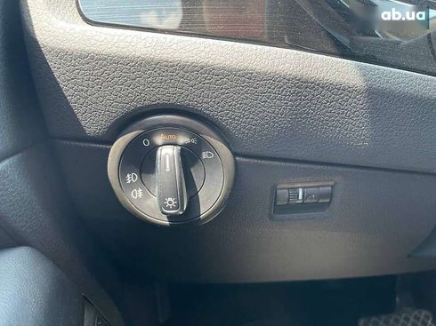 Volkswagen Multivan 2019 - фото 30