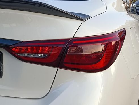 Infiniti Q50 2020 белый - фото 8