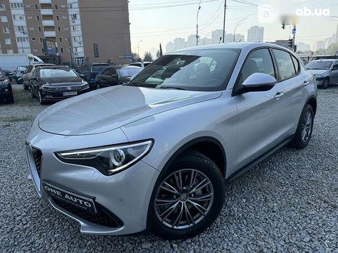 Alfa Romeo Stelvio 2019 - фото 9