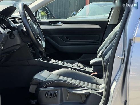 Volkswagen Passat 2022 - фото 29