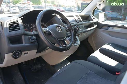 Volkswagen Transporter 2017 - фото 17