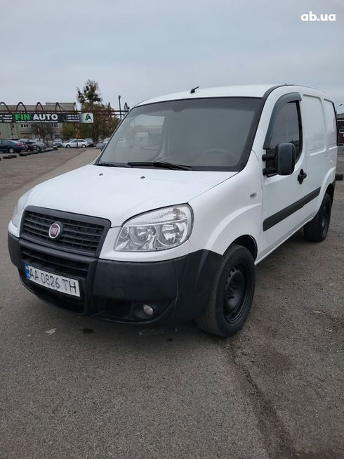 Fiat Doblo 2013 белый - фото 4