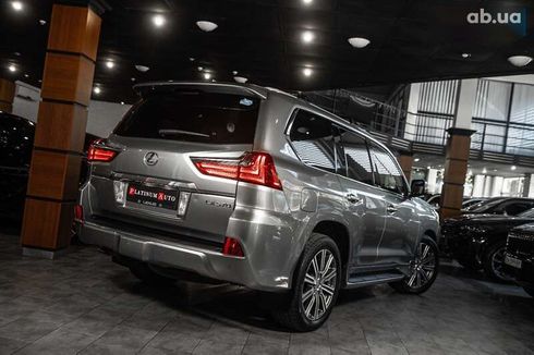 Lexus LX 2016 - фото 4