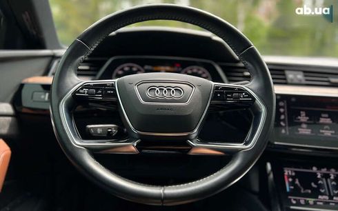 Audi E-Tron 2019 - фото 24
