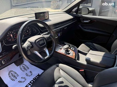 Audi Q7 2017 - фото 6