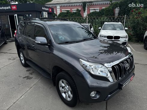 Toyota Land Cruiser Prado 2017 серый - фото 8