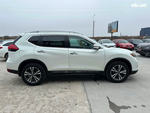 Nissan Rogue 2018 белый - фото 7