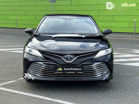 Toyota Camry 2020 - фото 3