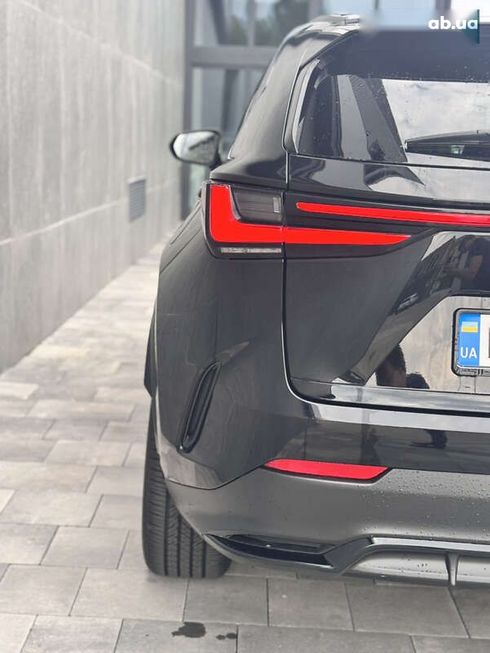 Lexus NX 2022 - фото 10
