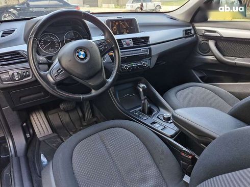 BMW X1 2016 - фото 17
