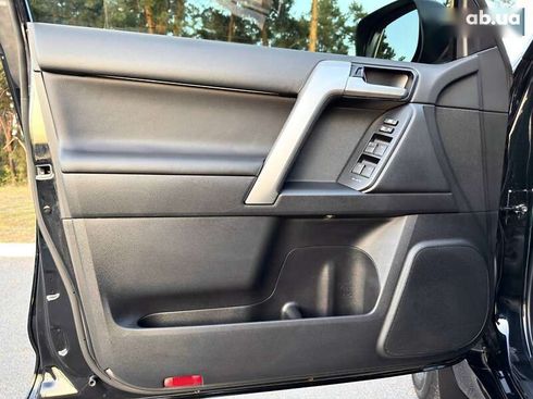 Toyota Land Cruiser Prado 2021 - фото 21
