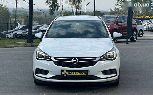 Opel Astra 2016 - фото 2