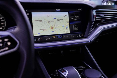 Volkswagen Touareg 2023 - фото 26