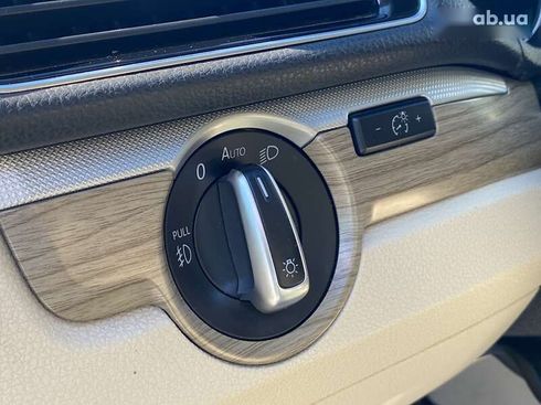 Volkswagen Passat 2016 - фото 30