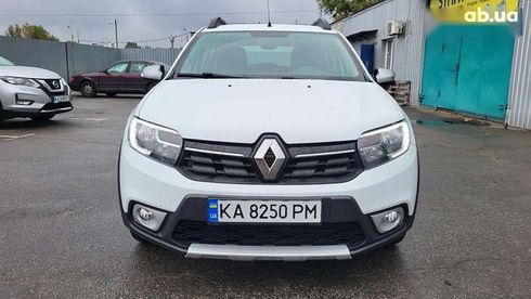 Renault Sandero Stepway 2021 - фото 24