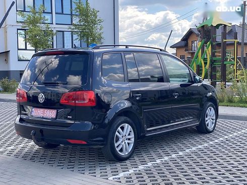 Volkswagen Touran 2010 - фото 15